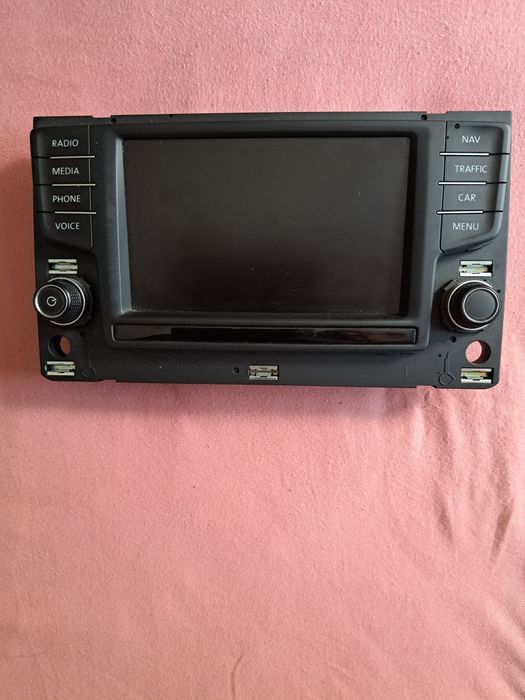 Displey navigație passat b8