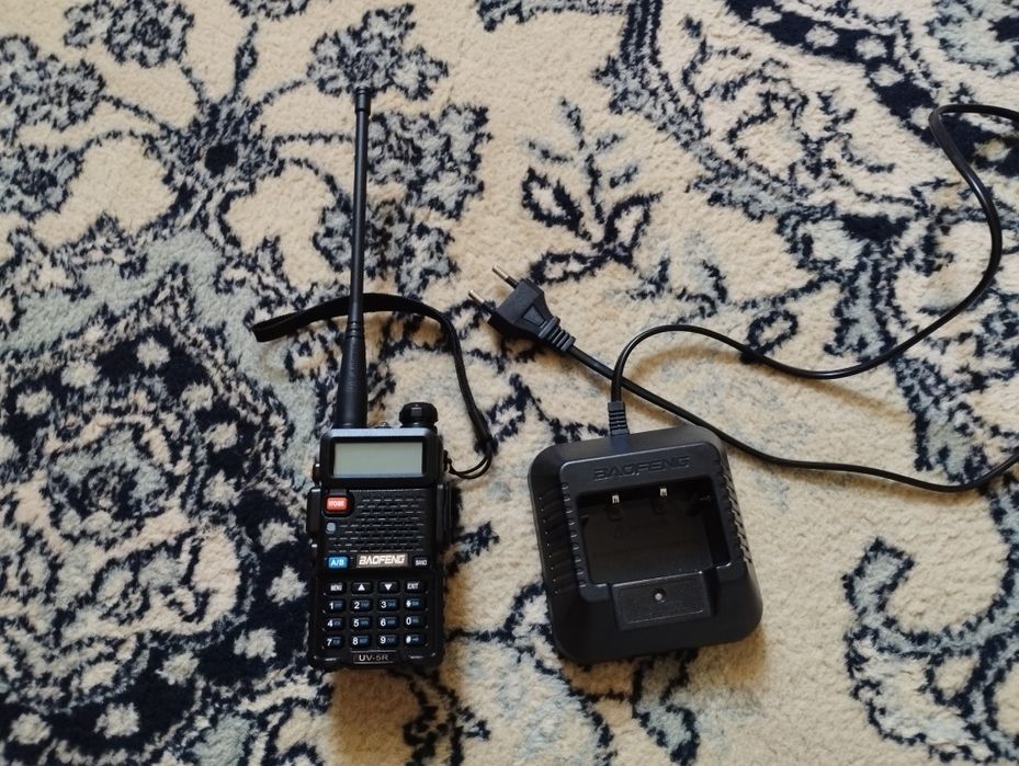 Рация baofeng uv-5r