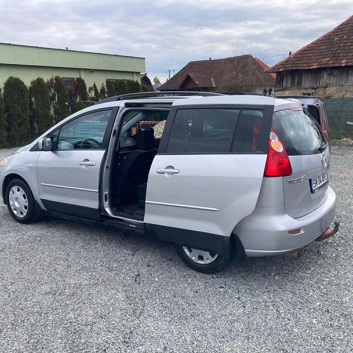 Vand urgent Mazda 5 cu 7 locuri