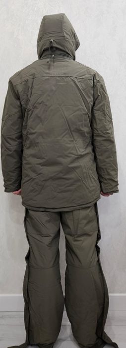 Продам тактически бушлат с ватником.