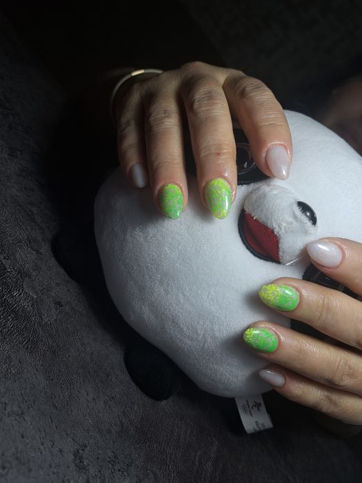 Маникюр педикюр на дому