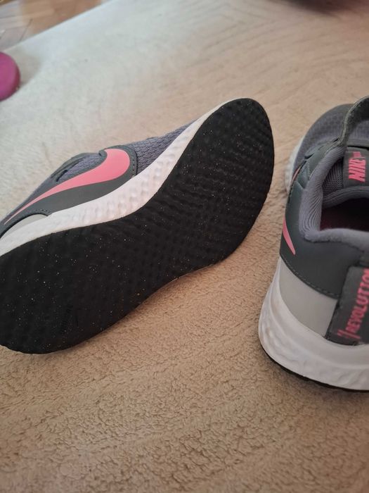 Детски маратонки Nike