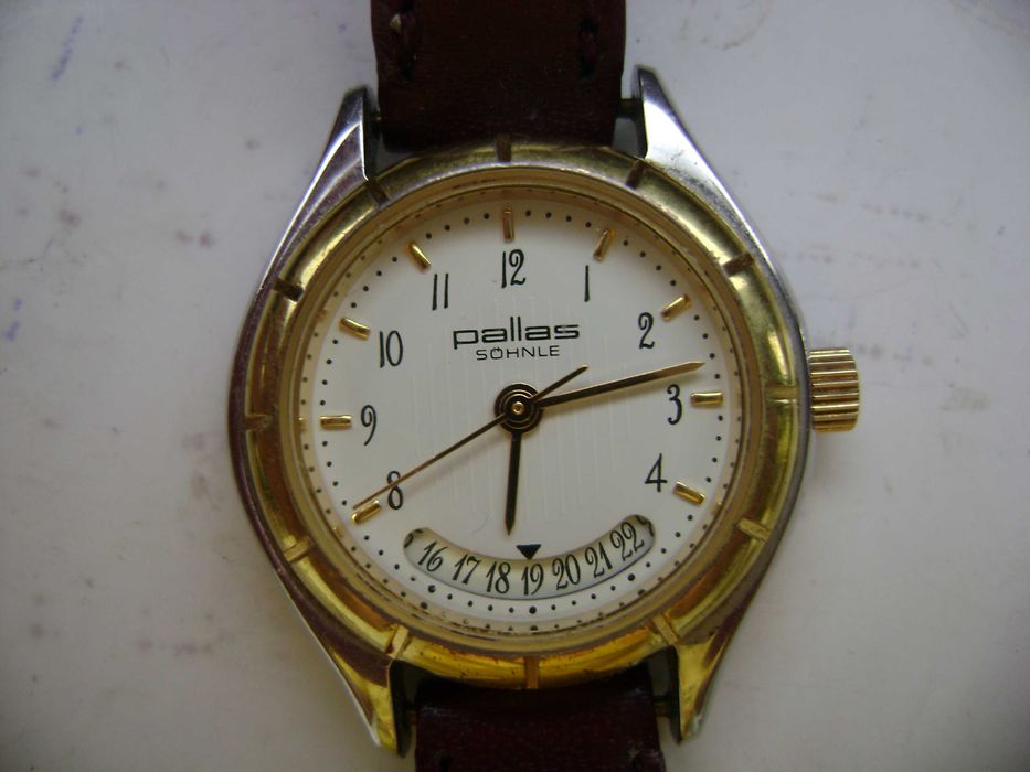 Продавам 5 броя дамски кварц часовника Timex,Pallas,CMI,Junghans,Seiko