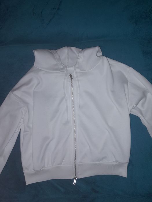 Продам кофту женскую