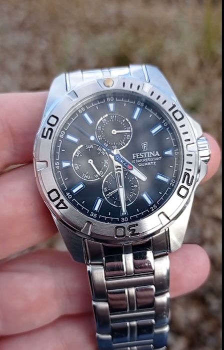 Часовник Festina F20445