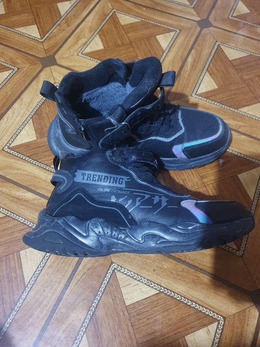 Ботинки зима-осень 41размер