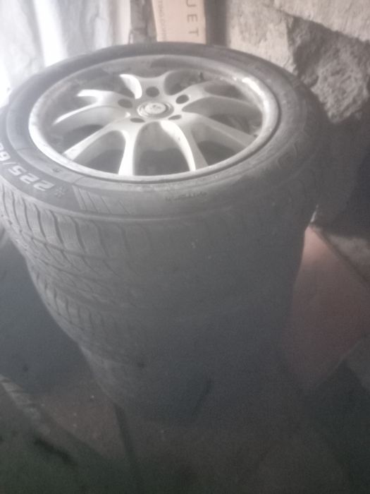 Продам колеса в БМВ р17 4шт оригинал
