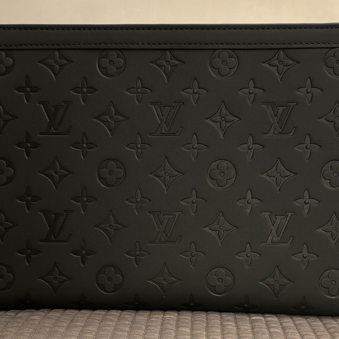 Bag Louis Vuitton