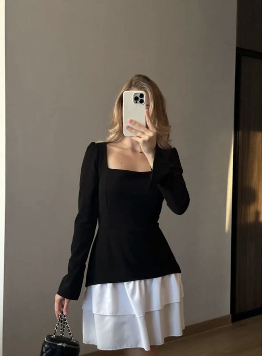 Черно бяла рокля - С