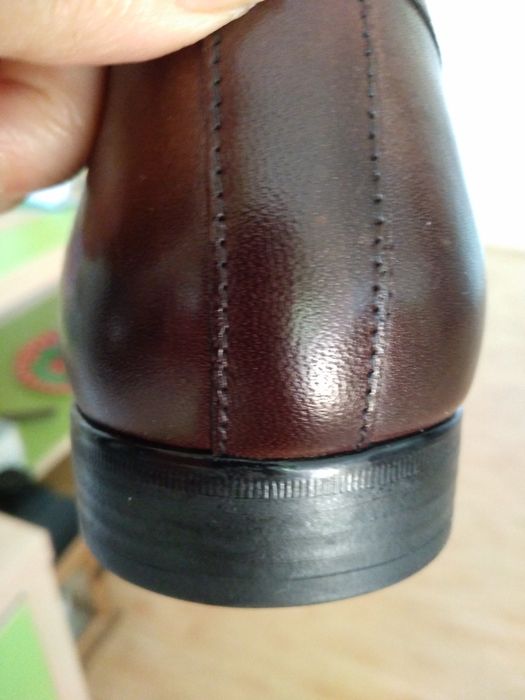 Pantofi "Benvenuti marimea 39,,25,7 interior.Sunt noi /nouti.