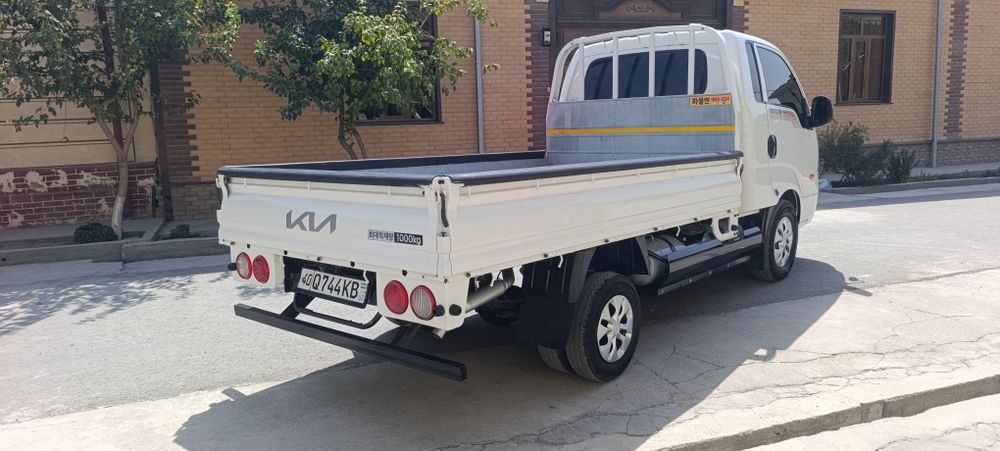 Kia bongo sotiladi 159 zavot propan