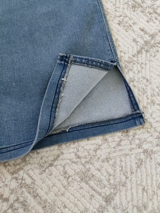 Срочно продам джинсы