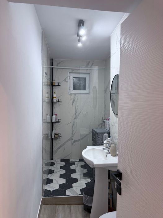 Apartament 2 camere de închiriat – Craiovița Nouă