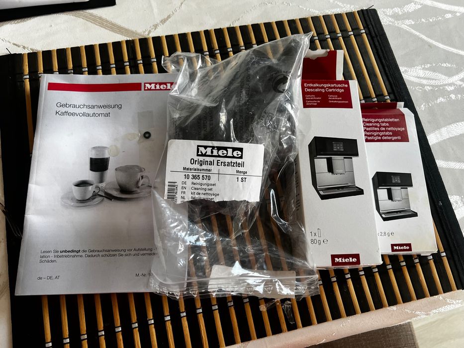 Esspresor Miele CM7500