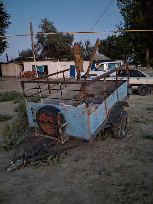 Ауди 100 и прицеп