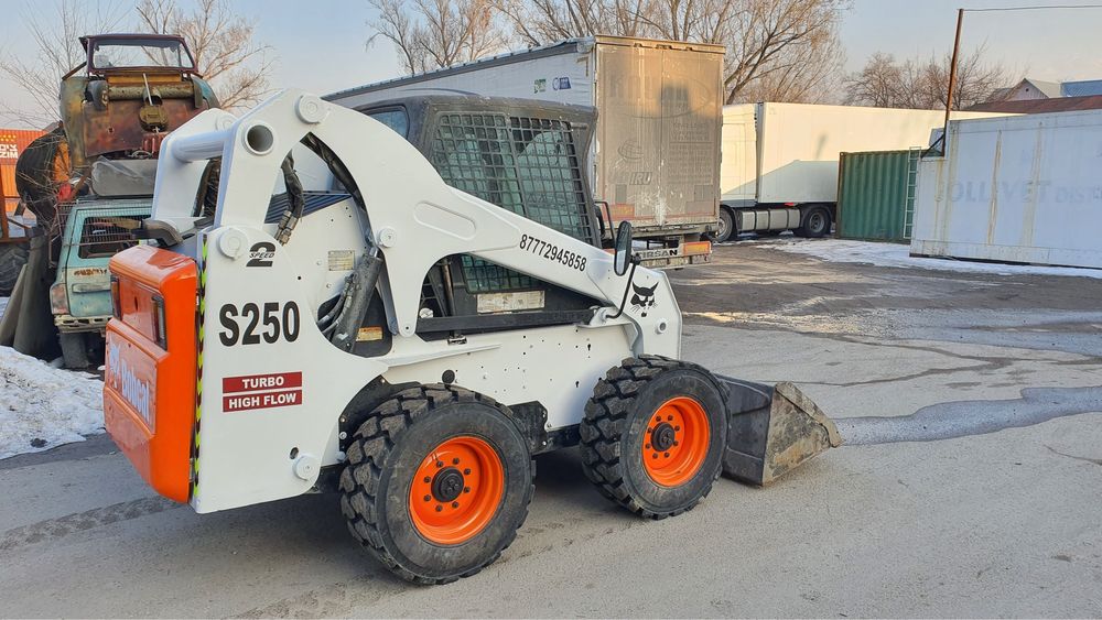 Аренда минипогрузчиков BOBCAT