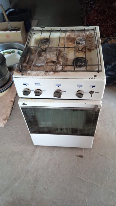 Газ плита жұмыс істеп тұр