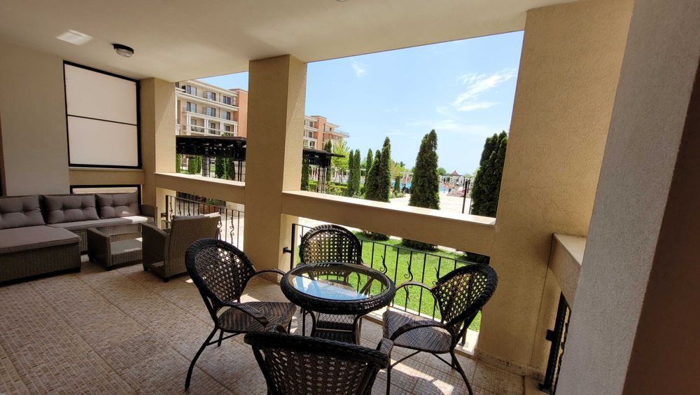 ПЪРВА ЛИНИЯ! Апартамент с 2 спални в Prestige fort noks