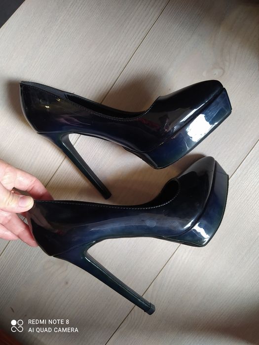 Красивые туфли .