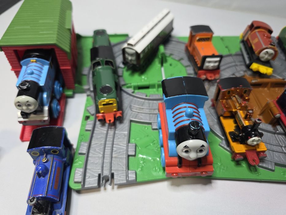 Set Gara + 12 trenulete Thomas