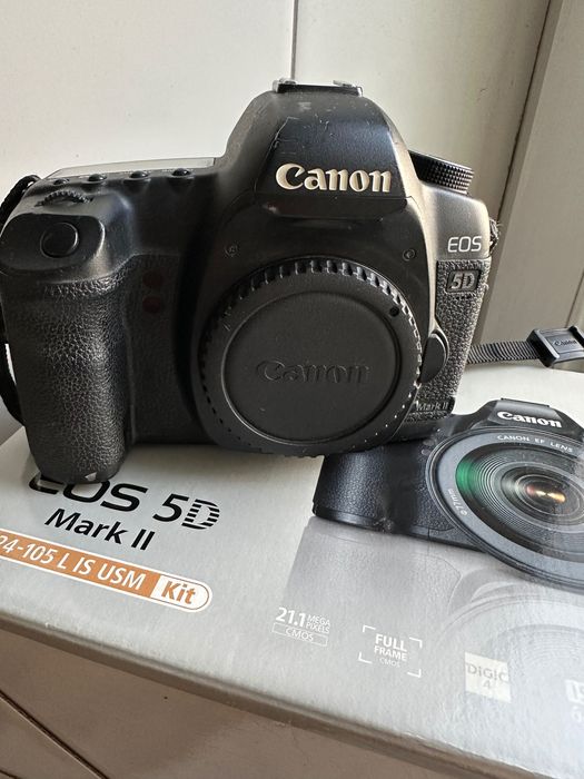 Фотоаппарат Canon EOS 5D Mark II Body