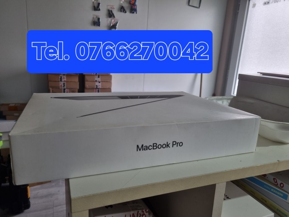 Cutie originala MacBook Pro 2017 A1708