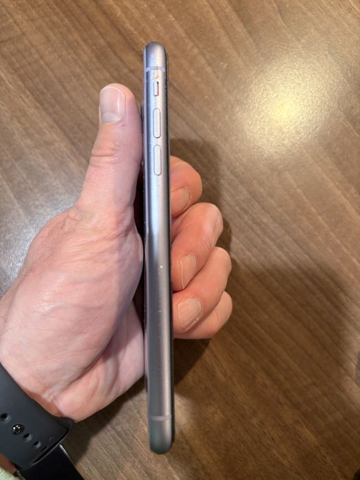 iPhone 11 purple 128 GB