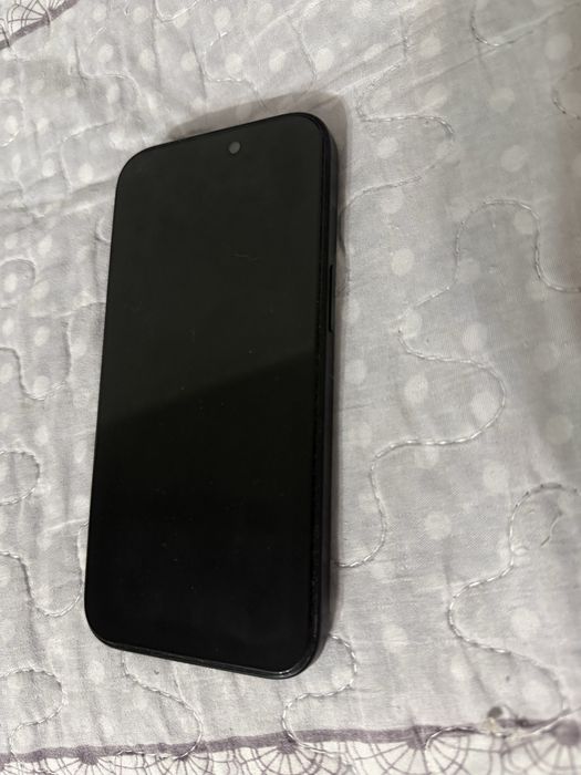 Продам Iphone 15