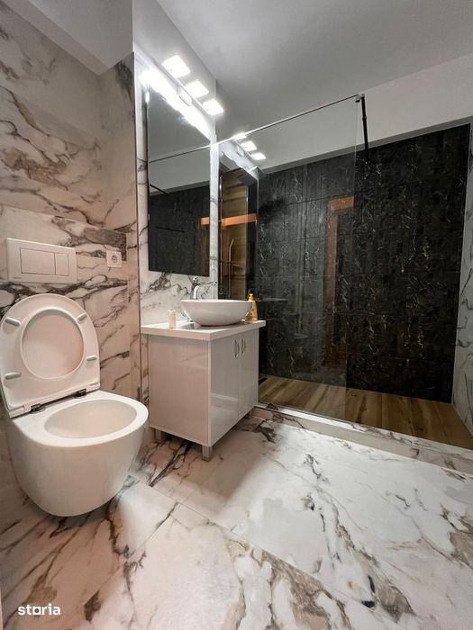 Apartament tip C, 2 camere, recent renovat,  prima inchiriere, Decebal