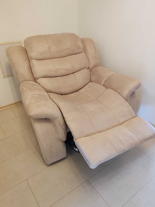 Плъзгащ се фотьойл (фотьойл с лежанка)