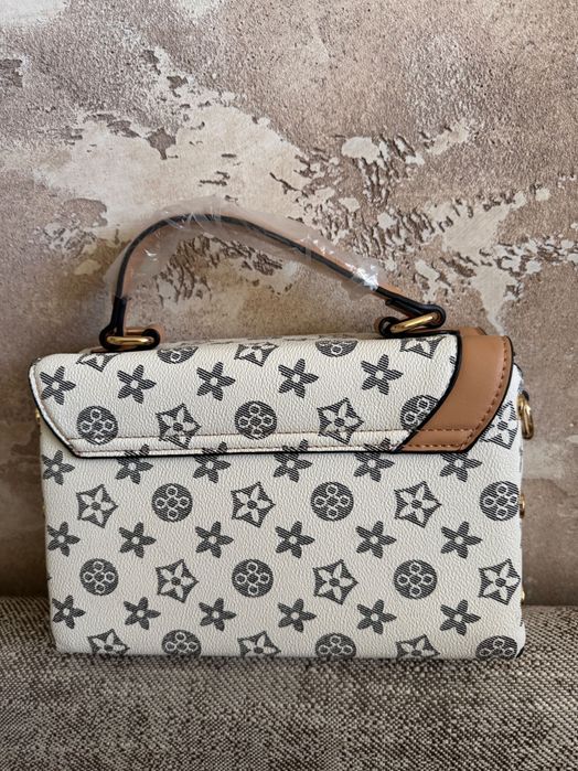 Дамска чанта Louis Vuitton