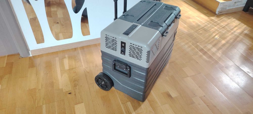 Frigider Auto / Camping