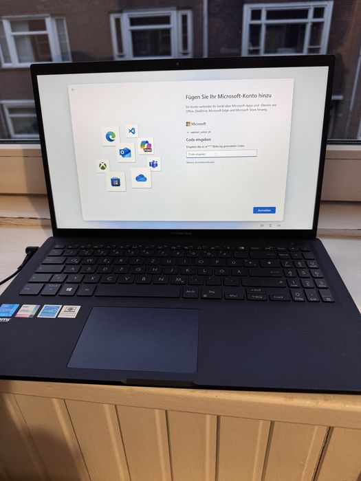 Asus ExpertBook B1 i5 windows 10 pro2022