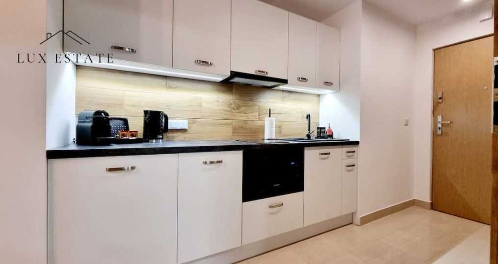 Продава се Двустаен апартамент в София, Гоце Делчев - 72 кв.м за 2737 €/кв.м - Снимка #3