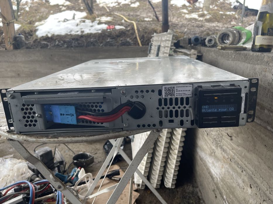 Van baterie APC Smart-UPS SMT3000RMI2U