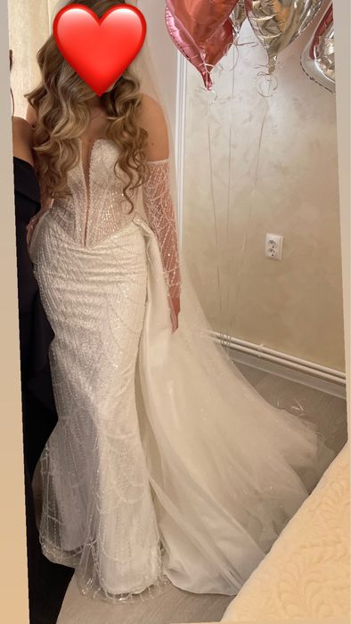 Vand rochie de mireasa tip sirena
