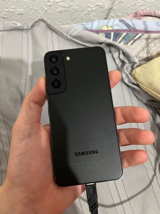 Samsung galaxy s22 256