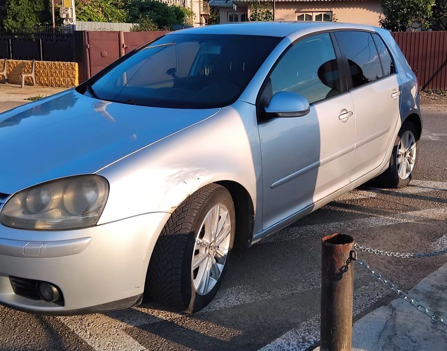 VOLKSWAGEN Golf 2004 — imagine 4