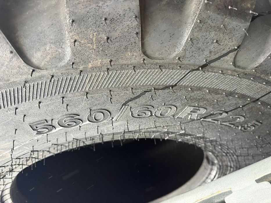 560/60R22.5 cauciucuri noi radiale pentru cisterna vidanja remorca