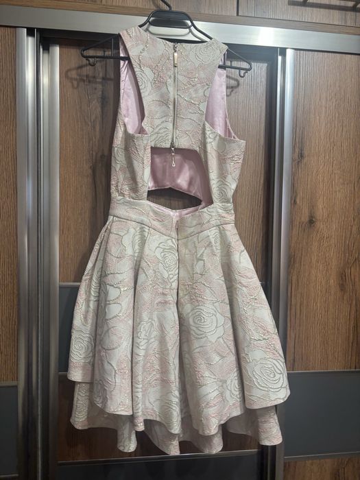 Официална рокля junona