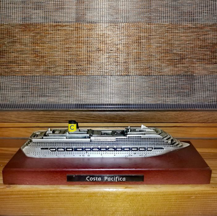 Кораб рядък модел Costa Pacifica 21 см колекция круизни кораби лодки
