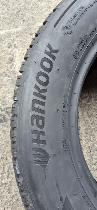 4 anvelope iarna noi Hankook 225/60/17,dot 2025.Pretul este pe bucata.