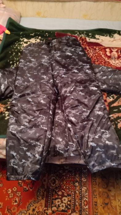 Одежда, костюмы.