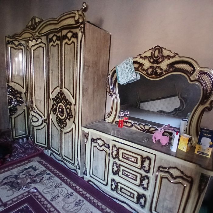 Kamplekt mebel sotiladi holati alo