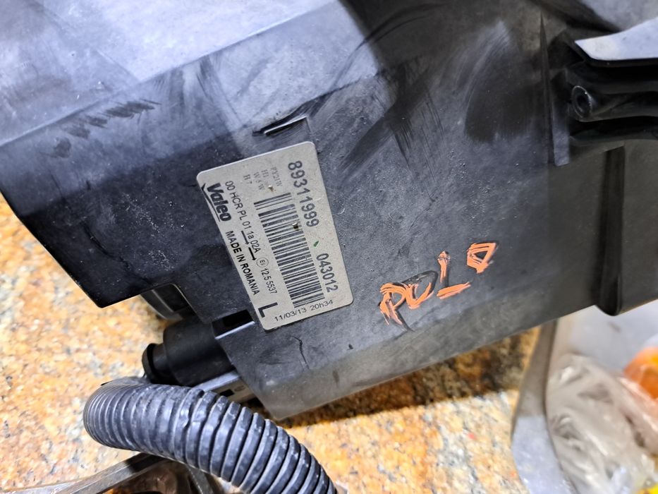 Оригинален фар Vw Polo ляв 05/09 9N2