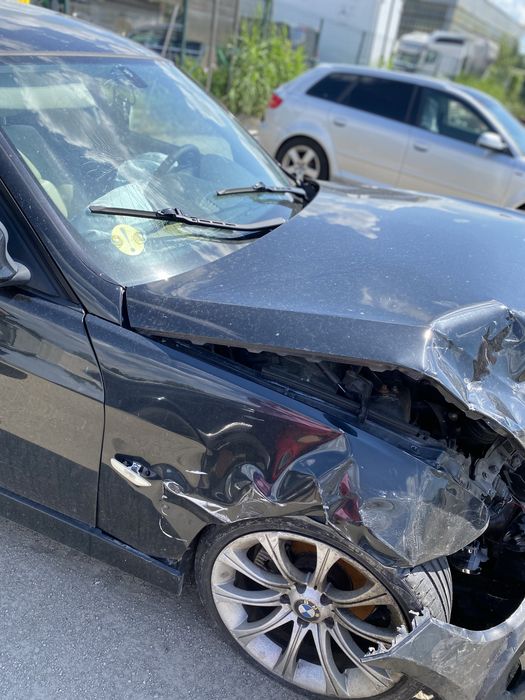 BMW Seria 3 E90 320d – daună totală economică – completă – acte în regulă