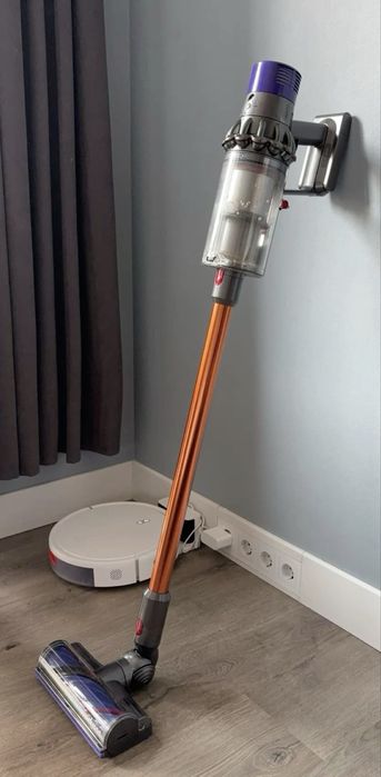Dyson V10 Absolute