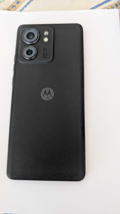 Telefon mobil Motorola Edge 40, Dual SIM, 8GB RAM, 256GB, 5G, Negru