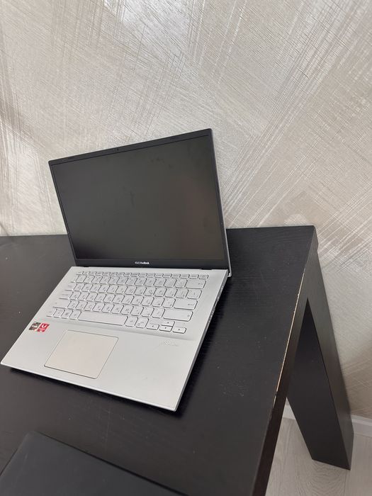 Продам ноутбук ASUS