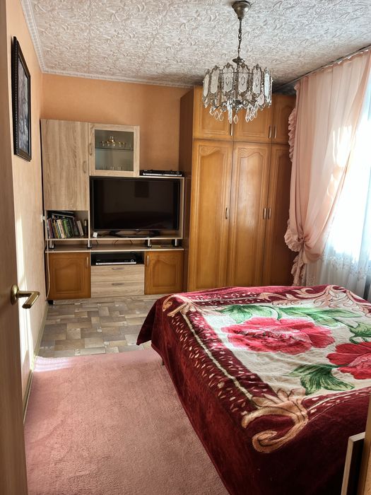 Продам 1/2 часть особняка